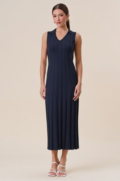 Kabura V-neck Sleeveless Knit Dress
